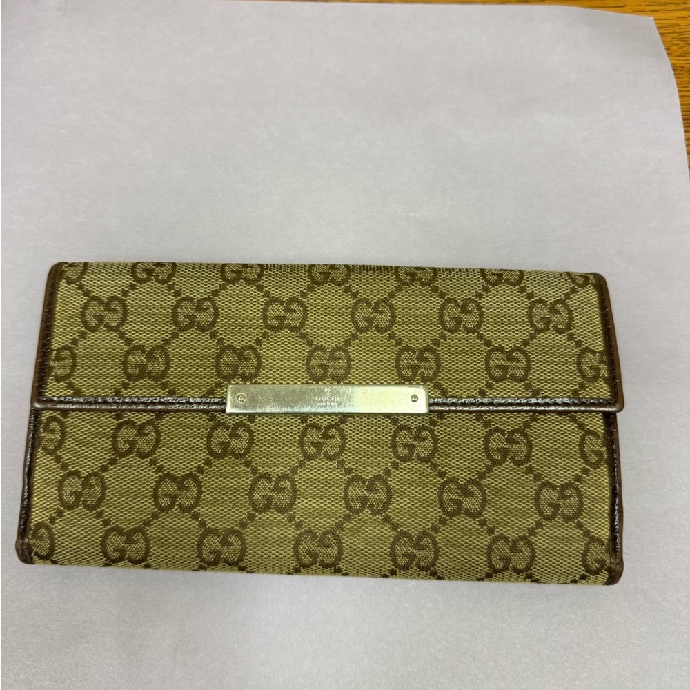 Gucci Beige and Brown Monogram Wallet